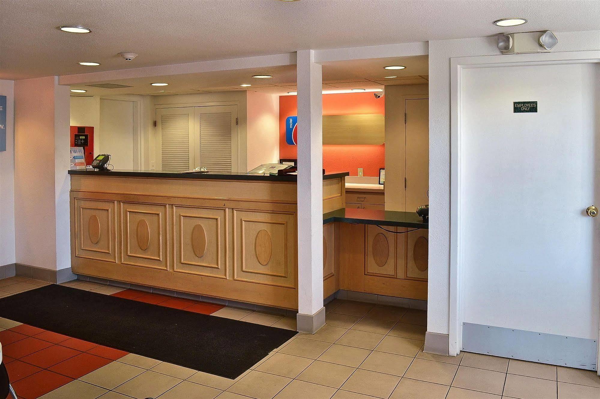 Motel 6-Billings, Mt - North Εξωτερικό φωτογραφία